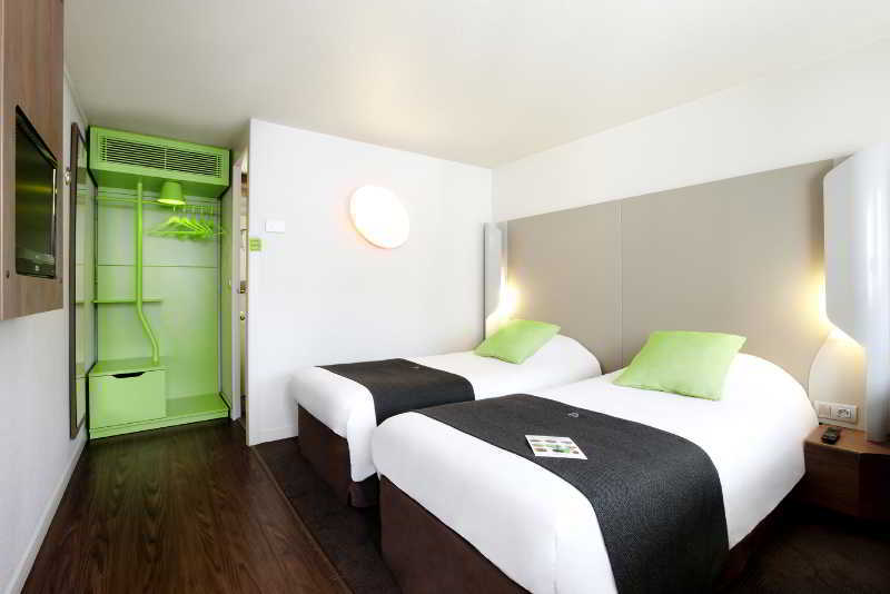 Hotel Campanile & Restaurant / 3*
